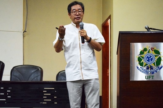 Conferência de abertura do II SAMA com Dr. Hugo Segawa (USP) no auditório da UFT Elini Oliveira/DICOM-UFT