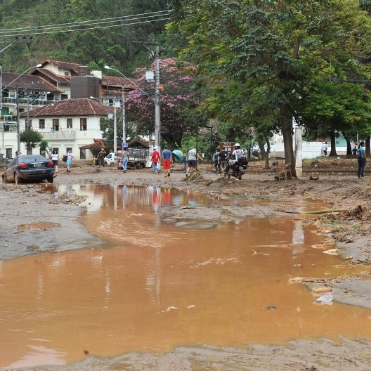 Análise dos vazios urbanos infraestruturados