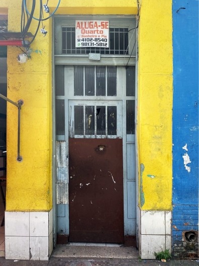 Ensaio "Portas de cortiços paulistanos"