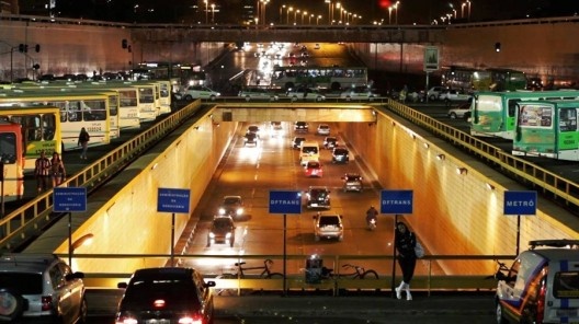 Cao Guimarães, Brasília. 2011. 13’35”