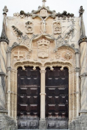Pórtico da Capela de São Miguel, Coimbra