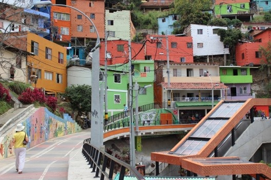 Transformação social e urbanística de Medellín