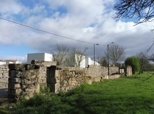 Acesso Canelha das Longras e ponte romana sobre o Tâmega