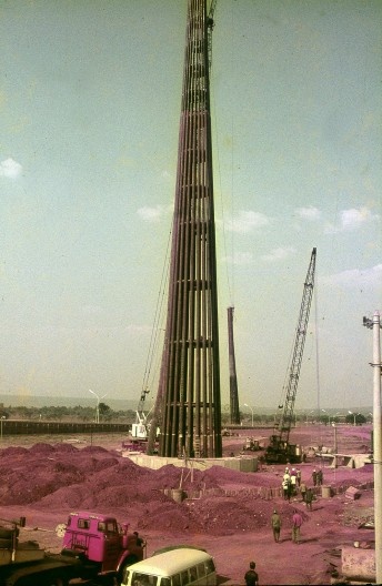 Monumento Pavilhão Nacional, Brasília, 1972. Arquiteto Sergio Bernardes
