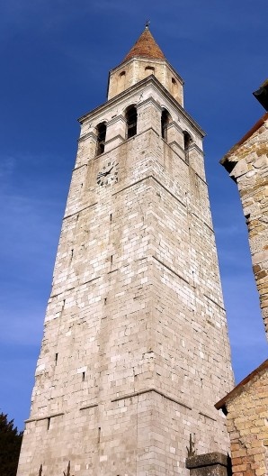 Basilica Patriarcale di Santa Maria Assunta, campanário, Aquileia, Itália
