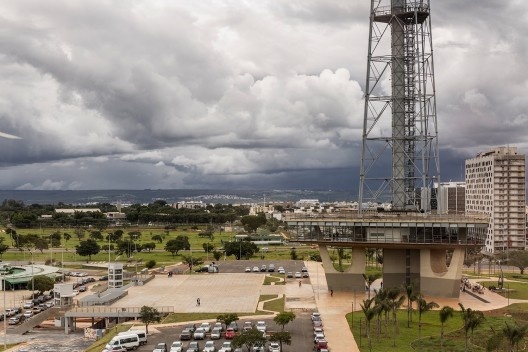 Brasília e os desafios de projeto na cidade contemporânea