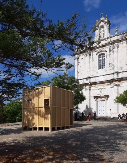 Célula habitacional, exposição \"Um certo tipo de vida\", Cartuxa de Laveiras, Trienal de Arquitetura de Lisboa 2019