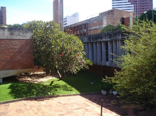 Residência Benedito Macedo, Fortaleza, 1968, arquiteto Acácio Gil Borsói
