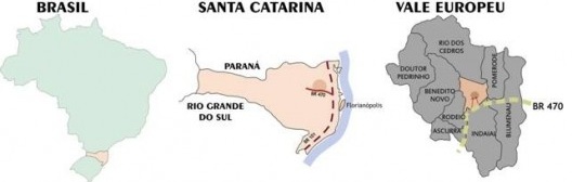 Mapa do Brasil, com destaque para Santa Catarina. Mapa de Santa Catarina, com a localização do “Vale Europeu”. Mapa do “Vale Europeu” com destaque para Timbó e seu principal acesso.