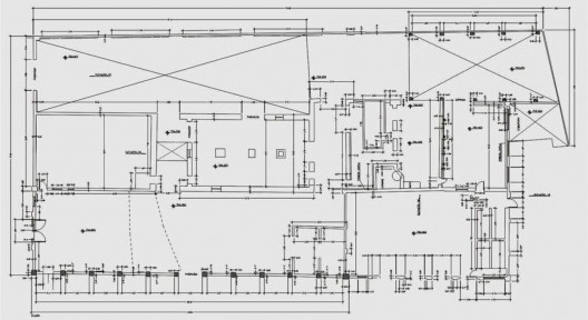 Planta da Fábrica de Sal, Ribeirão Pires, 2001, foto da época. Projeto de arquitetura e paisagismo de Rafael Perrone e Márcio do Amaral