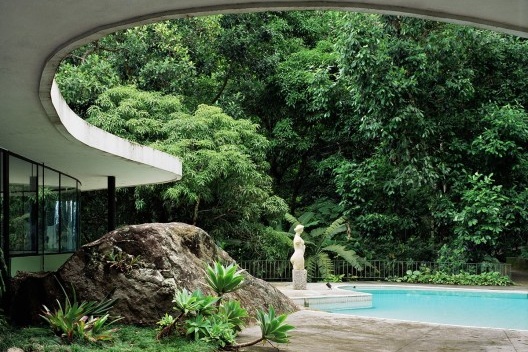 Casa de Canoas, Rio de Janeiro RJ. Arquiteto Oscar Niemeyer, 1953