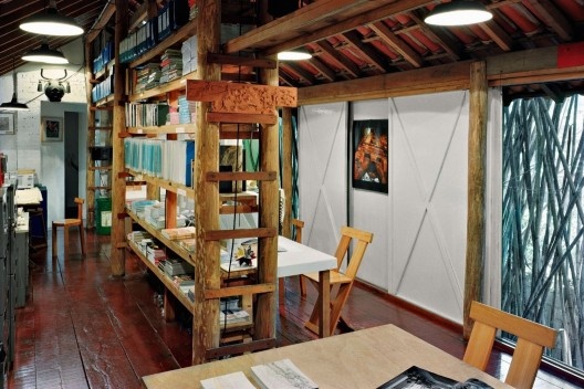 Galpão da Casa de Vidro, sede do Instituto Bardi, São Paulo SP. Arquiteta Lina Bo Bardi, 1949