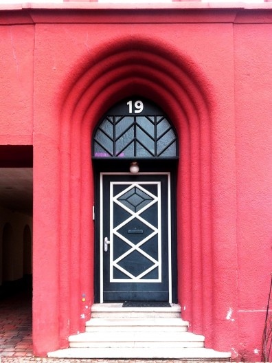 Porta no centro histórico da cidade de Lüneburg, Alemanha