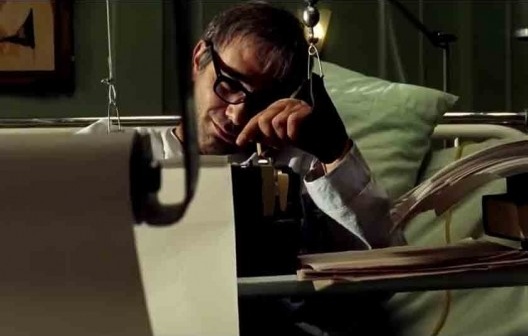 Cena do filme Chatô, o Rei do Brasil, direção de Guilherme Fontes