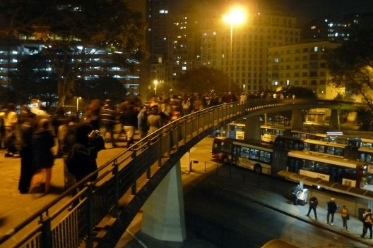 Passeio noturno com o arquiteto Michel Gorski, com visita ao Vale do Anhangabaú e apresentação sobre o projeto original, 2015