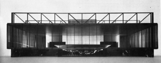 O projeto de teatro de Ludwig Mies van der Rohe