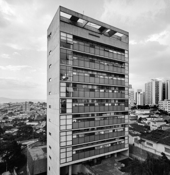 Edifício Jaraguá, São Paulo, 1984. Arquiteto Paulo Mendes da Rocha