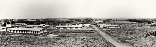 Primeiras edificações do campus sede UEM em 1976