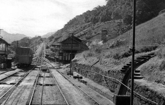 Primeiro patamar do primeiro sistema funicular, s/d
