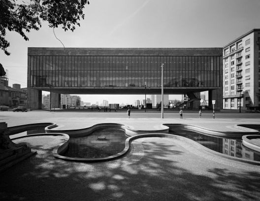 Museu de Arte de São Paulo – Masp, São Paulo, 1957. Arquiteta Lina Bo Bardi