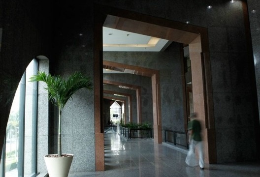 Edifício Rio Metropolitan, Centro, Rio de Janeiro. Arquiteto Paulo Casé, 1994