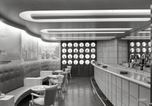Bar Room, Seagram-Distillers Corp., Chrysler Building, New York, 1939