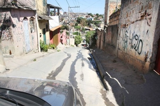 Bairro na Região de Teresópolis, Betim, 2016