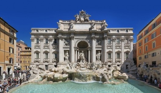 Fontana de Trevi e o aqueduto romano Aqua Virgo