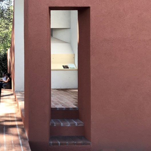 Capela de Ricardo Flores e Eva Prats, detalhe