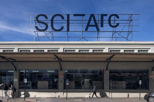 Entrada do SCI-Arc