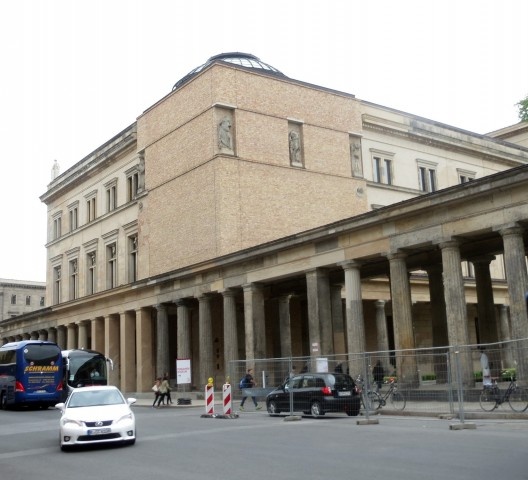O conceito de Chipperfield para o Neues Museum Berlin. O restabelecimento da unidade de potencial arquitetônica do edifício