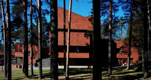 La casa de la ciudad y la ciudad en la colina