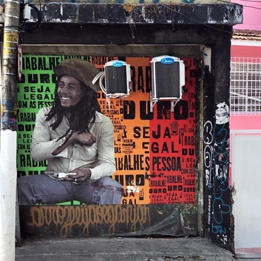 Trabalhe duro. Seja Legal