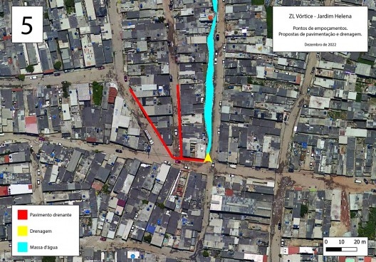 Empoçamento na rua Cachoeira de Itaguassava e na rua das Crianças