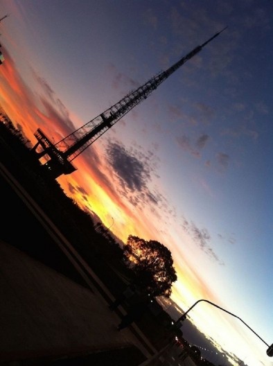 Torre de TV em plano inclinado, 2017