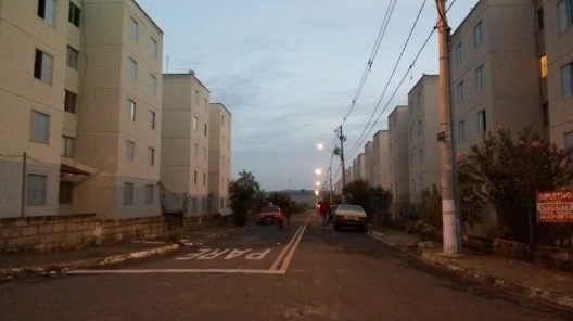 Padrão urbanístico de condomínios residenciais populares