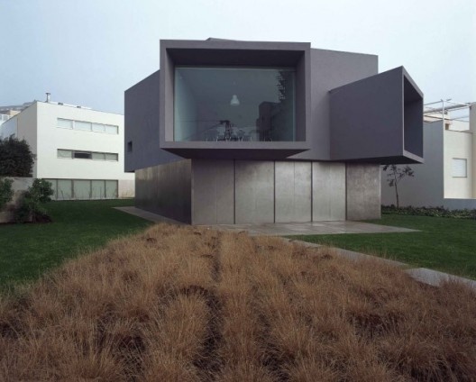 Cinema Manoel de Oliveira, Porto, Portugal, 2003