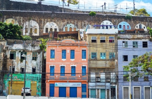 Arcos da Ladeira da Conceição da Praia vistos a partir da Avenida Lafayete Coutinho