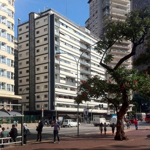 Edifício Esther, São Paulo, 1934-1938. Arquitetos Álvaro Vital Brazil e Saldanha Marinho