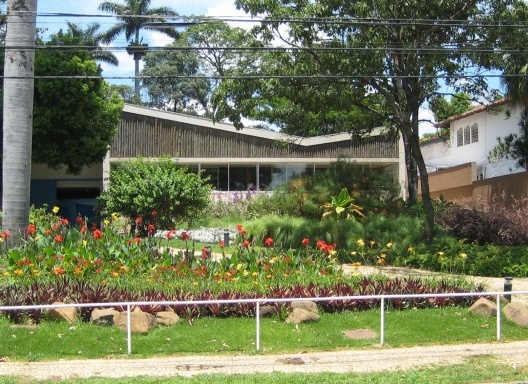 Casa Juscelino Kubitschek, Pampulha, Belo Horizonte, anos 1940, arquitetura de Oscar Niemeyer e paisagismo de Roberto Burle Marx
