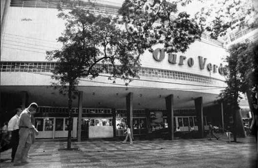 Cine Teatro Ouro Verde, fachada anterior ao incêndio, Londrina, arquitetos Vilanova Artigas e Carlos Cascaldi
