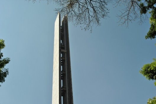 Estela de Luz en Paseo de la Reforma