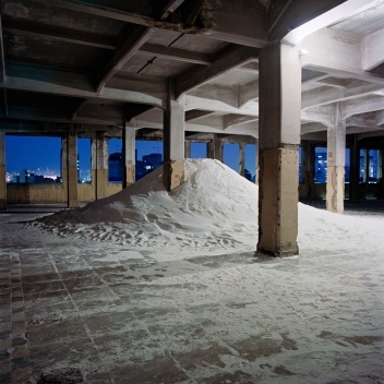 Instalação de Laura Vinci no moinho, Arte/cidade 3 – A cidade e suas memórias, São Paulo, 1997