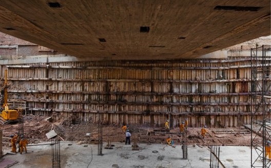 Praça das Artes, São Paulo SP, 2006. Brasil Arquitetura, arquitetos Francisco Fanucci, Marcelo Ferraz e Marcos Cartum