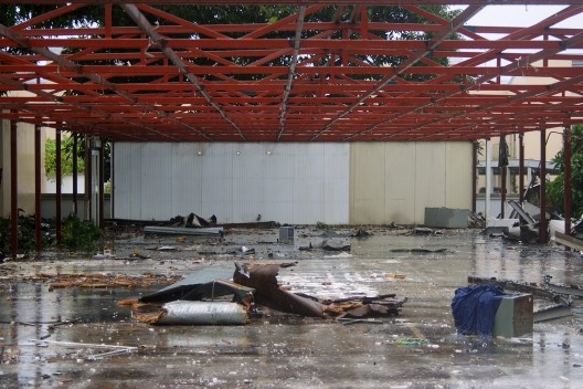 Pavilion deconstructed for material reusing in the cultural centre