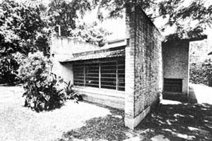 Residência J. B. Vilanova Artigas, 1942.