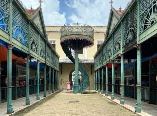 Escada do Mercado de Carnes Francisco Bolonha, Belém PA