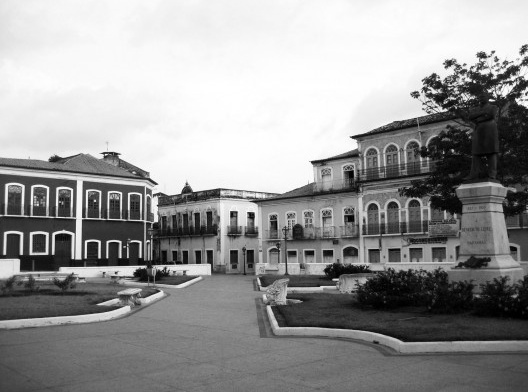 Casario da Rua Joaquim Távora e Rua da Palma