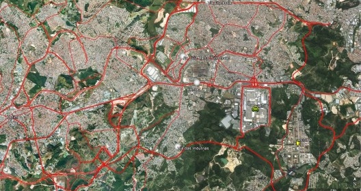 Vista de satélite com destaque para as intervenções viárias
