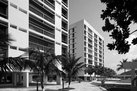 Edifícios Penhasco das Gaivotas, elevações norte